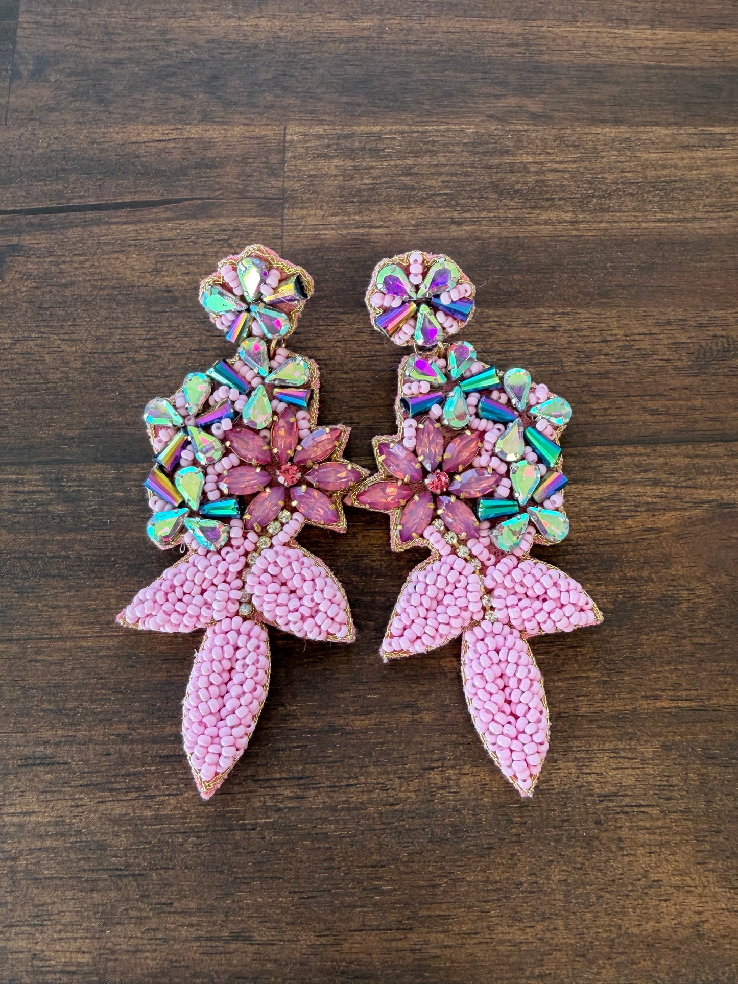 Glamorous Pink Leaf
