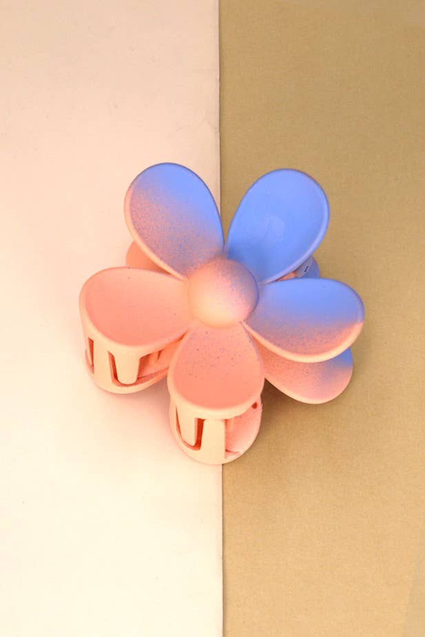 Oversize Matte Flower Claw Clip