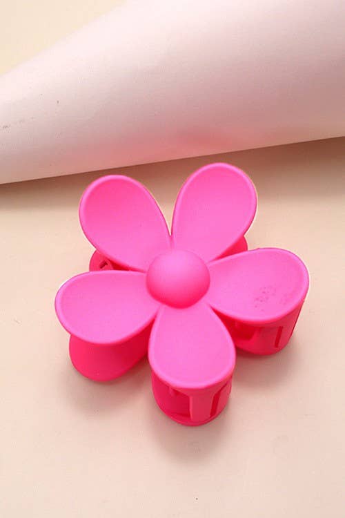 Oversize Matte Flower Claw Clip