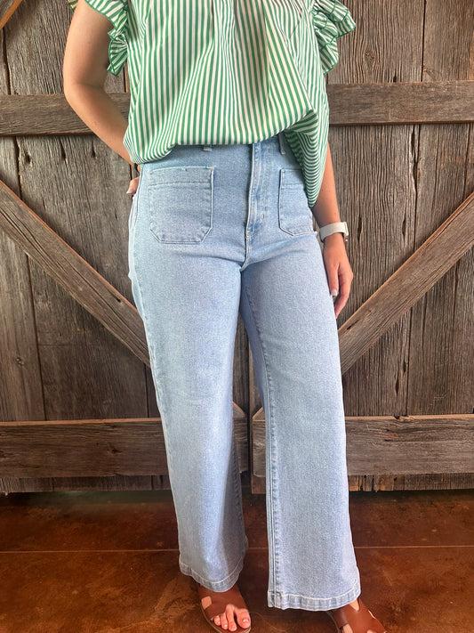 Patch Pocket Wide Leg Jeans