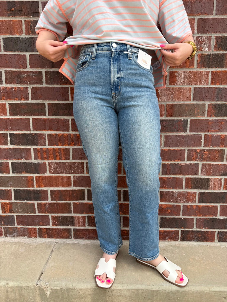 Vintage Straight Medium Length