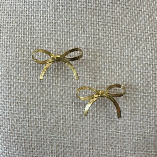 Herringbone Chain Bow Earrings