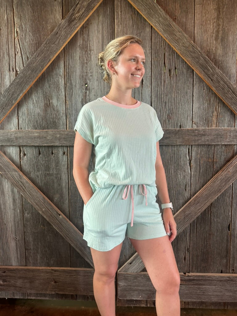 Ribbed Contrast Trim 2pcs Shorts Set